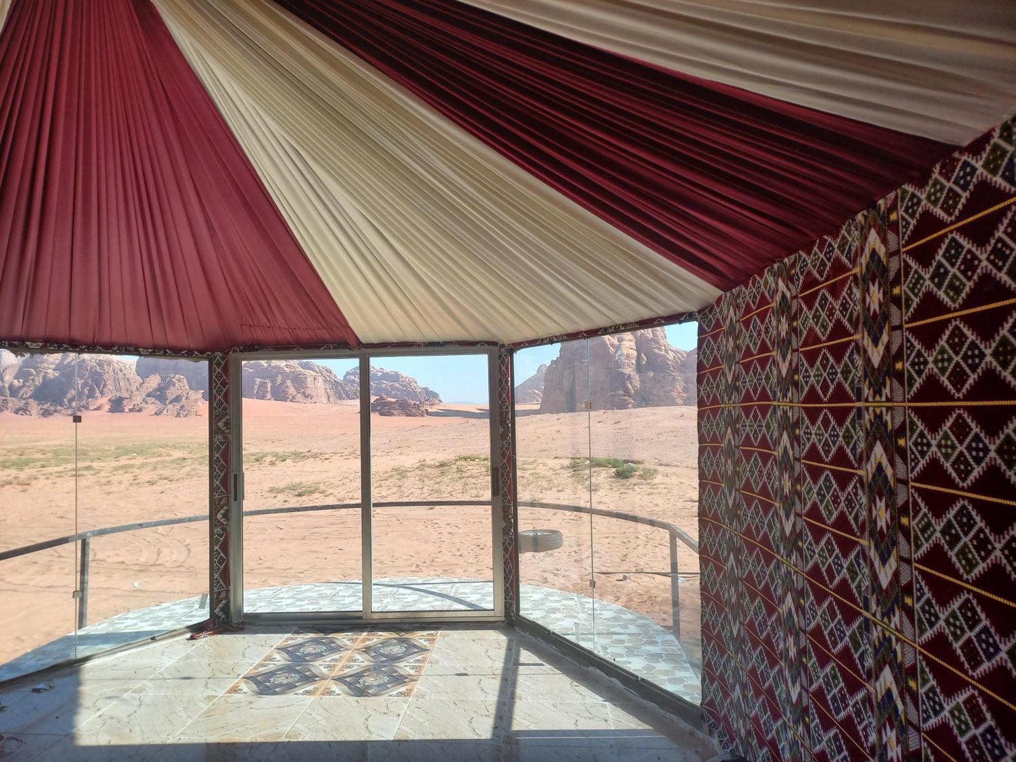 Joy To Wadi Rum Quarto foto
